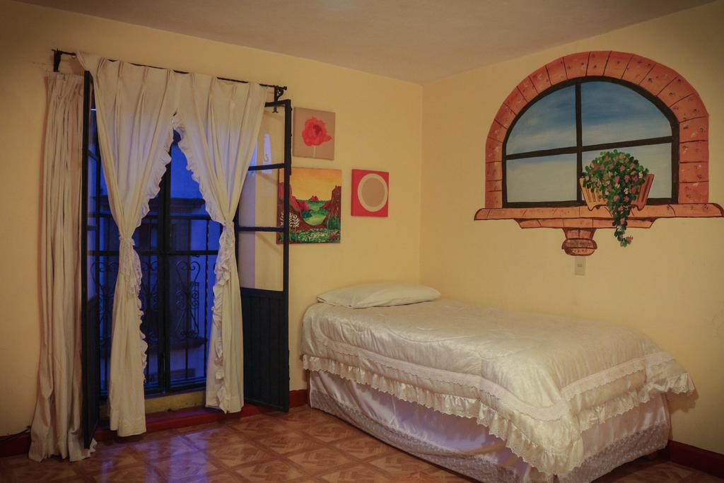 Hotel Casa Del Misionero San Miguel de Allende Dış mekan fotoğraf