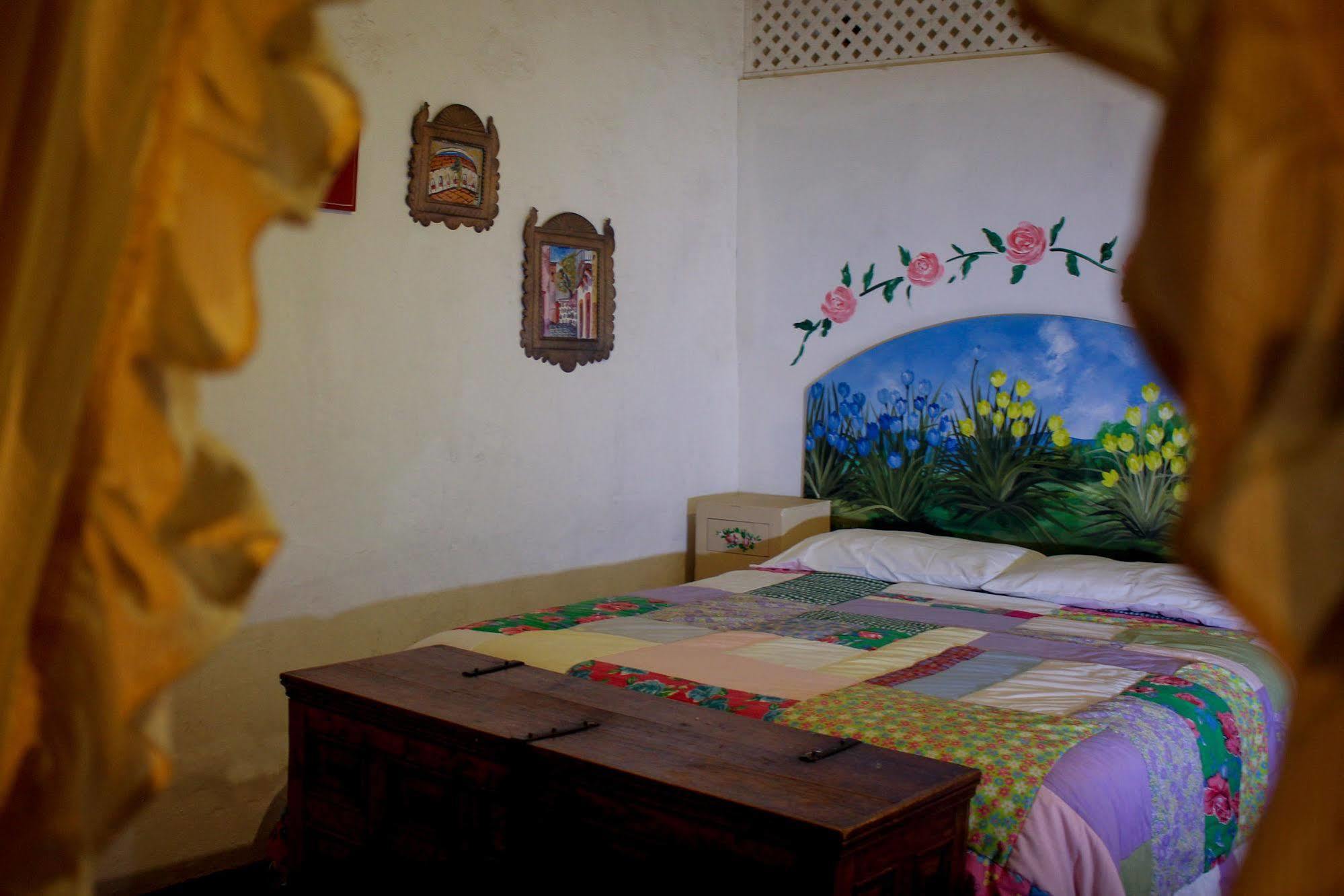Hotel Casa Del Misionero San Miguel de Allende Dış mekan fotoğraf